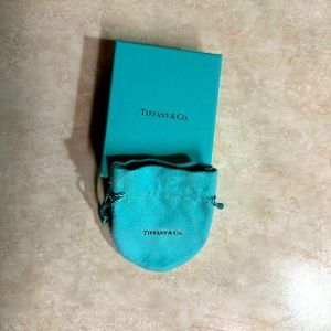 Tiffany & Co Gift box and pouch